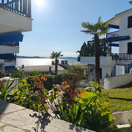 Brilliance * Ouranoupoli