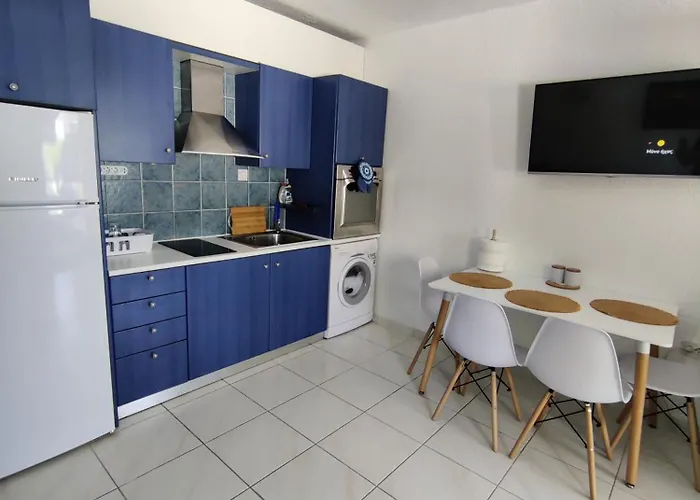 Brilliance Apartment *