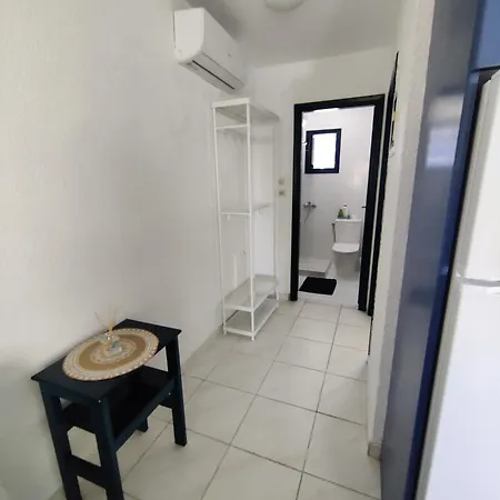 Brilliance Sea View Apartments *