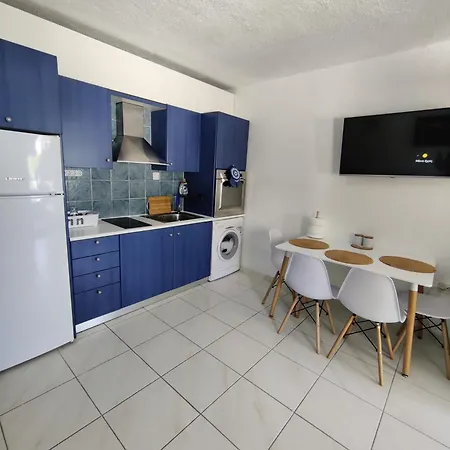 Brilliance Apartment *